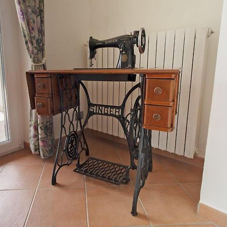 Casa Vacanze Al Capriano Appartamento Mora Cantello エクステリア 写真
