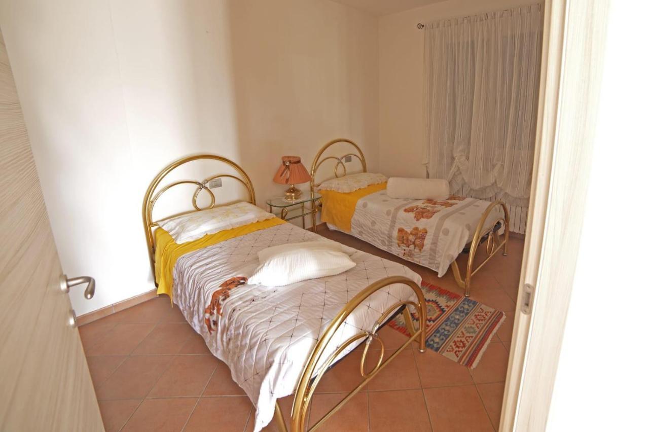 Casa Vacanze Al Capriano Appartamento Mora Cantello エクステリア 写真